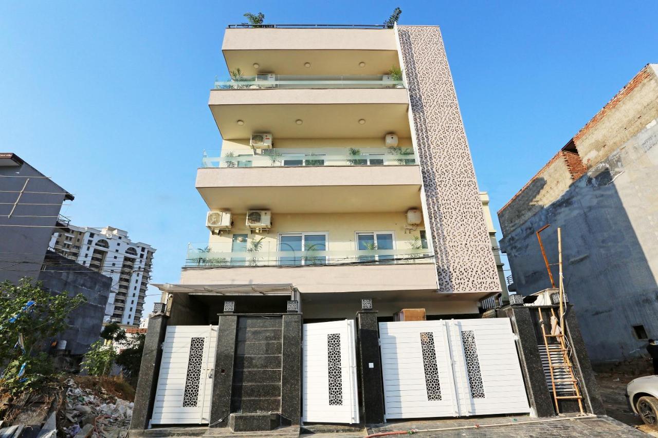 Oyo 76021 Orchid Blue Service Apartment And Kitchen Nagpur Exterior foto